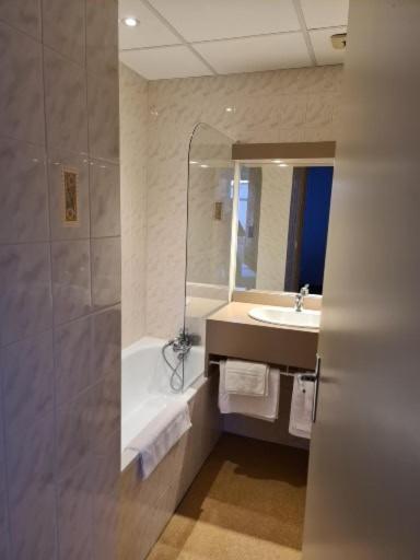 Hotel Des Roches Saint-Flour  Zewnętrze zdjęcie